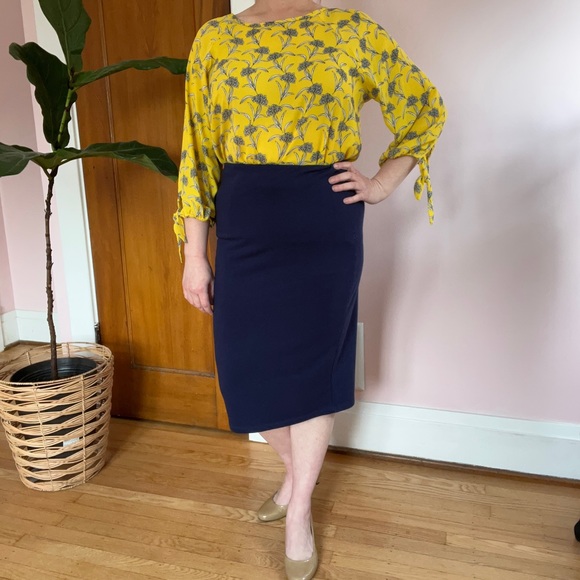 Thyme & Honey Navy Woven Cotton Blend Pencil Midi Skirt Elastic Waist - Picture 2 of 13